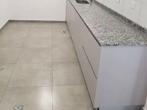 JOSE LEON SUAREZ 1700, Piso PB