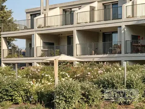 Avenida Benavidez al 500