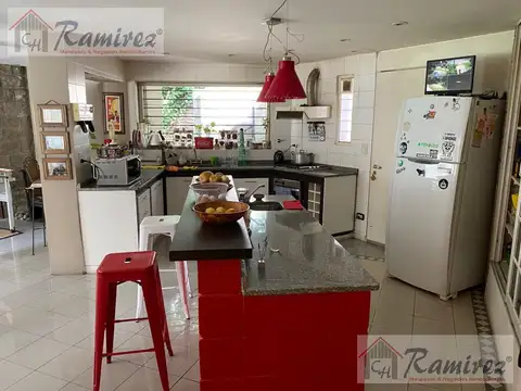 Quinta en Venta con 1 cochera