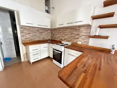 VENTA PH 2 AMBIENTES MONTE CASTRO