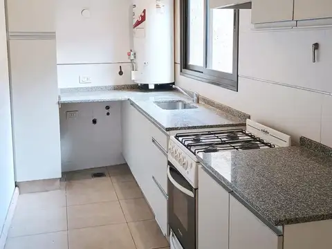 Departamento en Alquiler con 1 cocheras