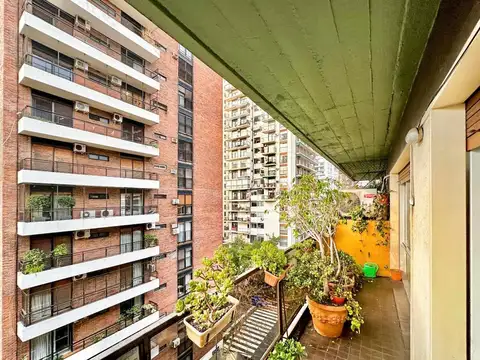Avenida Cerviño 3200, Palermo