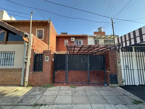 Casa en Venta en Centro  - Campana, USD 135.000