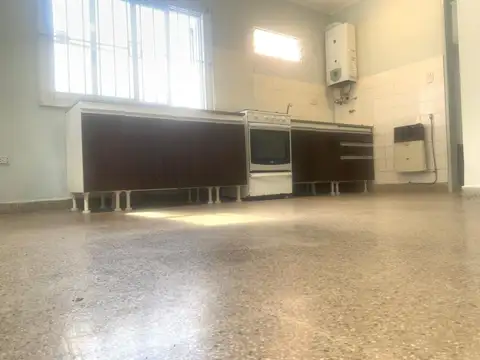Depto Tipo Casa 2 ambientes con 1 baño