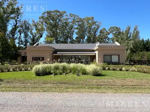 Casa en venta en Chacras de la Cruz