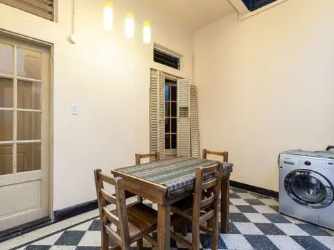 Depto Tipo Casa en Venta 49 años