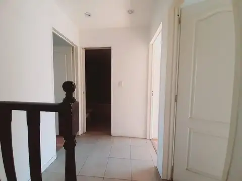 Depto Tipo Casa 4 ambientes con 1 baño
