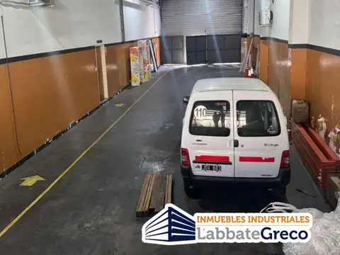 Galpon en Venta en Villa Pueyrredon, USD 2.500.000