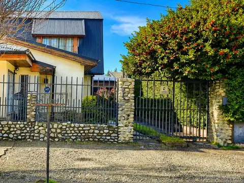 Venta de casa para institucion o familiar