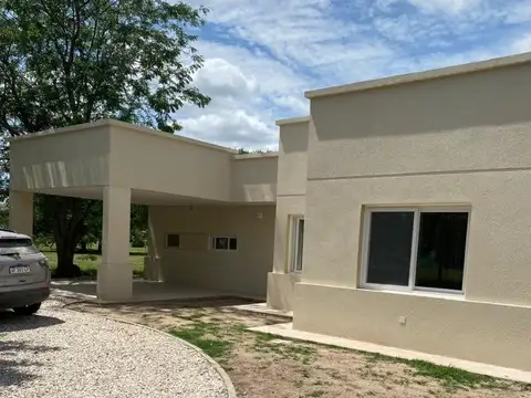 HARAS DEL SUR III - CASA EN VENTA
