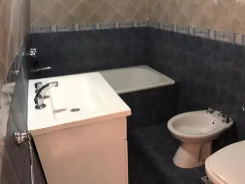 Departamento en Venta en Villa Luzuriaga, USD 70.000