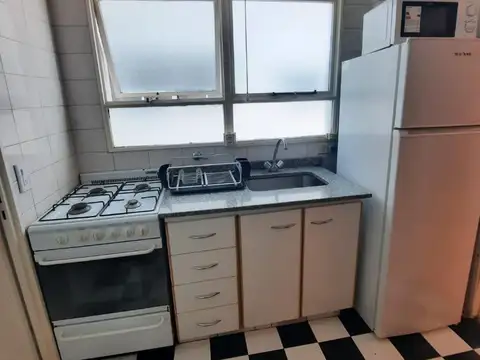 Departamento 2 ambientes con 1 baño