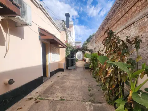 Casa en Venta en Alto Alberdi, USD 67.000