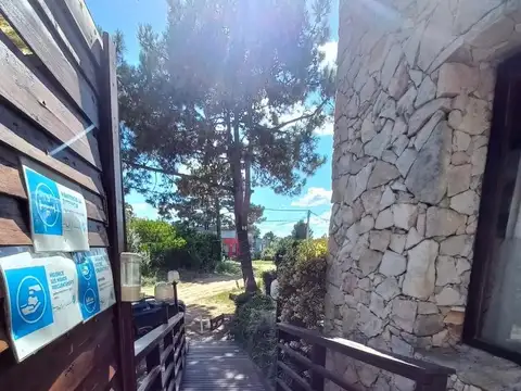 COMPLEJO DE CABAÑAS TOTALMENTE EQUIPADAS Y EN FUNCIONAMIENTO EN COPACABANA Y CALLE 33
