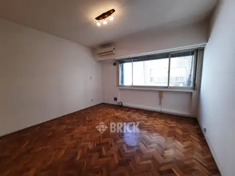 AV. SANTA FE AL 3300 - TODO SOL BAÑO Y COCINA COMPLETOS