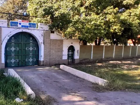 EN VENTA, FINCA, CALLE INDEPENDENCIA