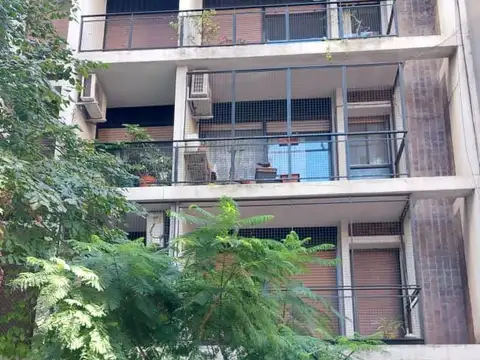 DEPARTAMENTO 3 AMBIENTES EN ALQUILER EN BARRANCAS DE BELGRANO - AL FRENTE CON BALCÓN Y BAULERA