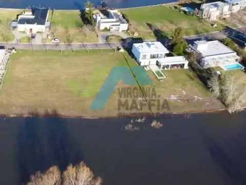 Venta de lote a la laguna de 1.200m2 noroeste en EL CAZAL