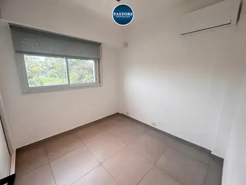 Oficina en Alquiler al Este