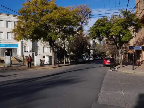 Departamento en Venta en Alberdi, USD 55.000