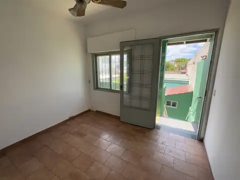 AVENIDA CASTAÑARES 4748