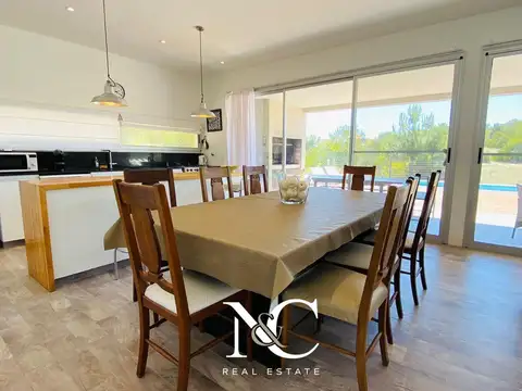 Casa en Venta de 4 dormitorios