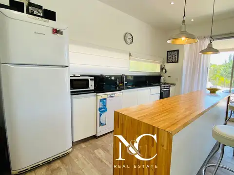 Casa en Venta en Costa Esmeralda, USD 320.000