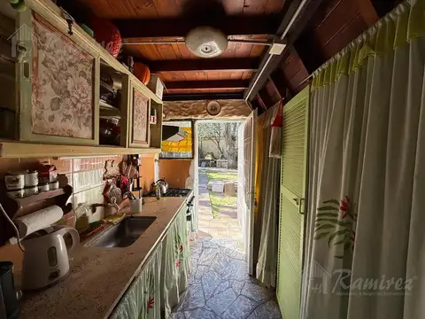Casa de 4 Ambientes en Venta. Francisco Alvarez