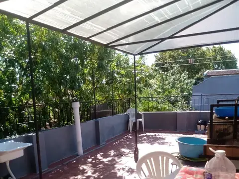 Depto Tipo Casa 4 ambientes con 1 baño