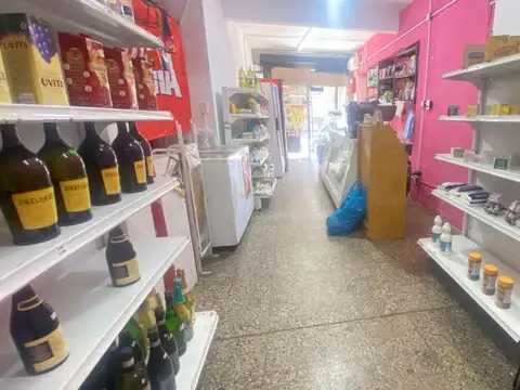 Aristóbulo Del Valle 400