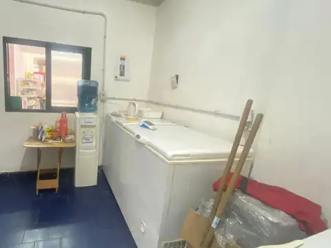 Local en Alquiler en Boca, $ 430.000