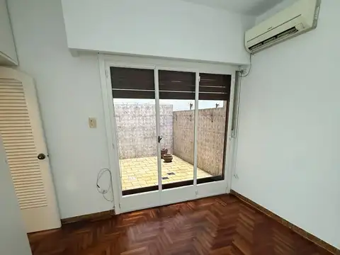 2 ambientes y medio Apto profesional