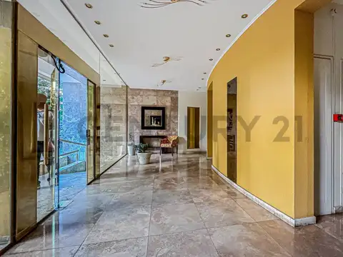 Plaza Paso entre 13 y 44 , Piso 2