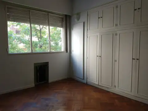 SEMIPISO 3 AMB C/ DEP FTE - 75 M2 BAÑO Y TOILETTE - DOBLE ENTRADA - EXCELENTE UBICACION