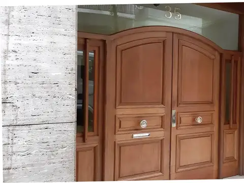 SEMIPISO 3 AMB C/ DEP FTE - 75 M2 BAÑO Y TOILETTE - DOBLE ENTRADA - EXCELENTE UBICACION