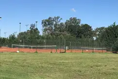 Actividades deportivas futbol, golf, tenis, equitacion en el Barrio cerrado, Haras Santa María