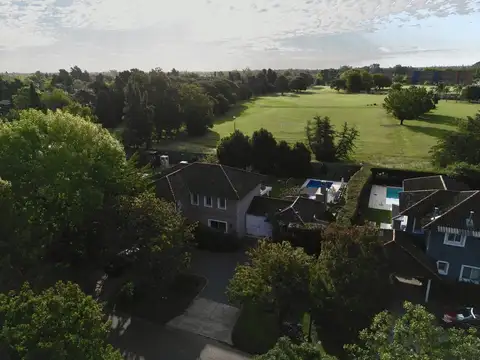 Casa en Venta en La Legua, USD 340.000