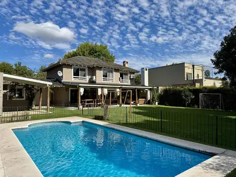 CASA EN VENTA 5 AMBIENTES EN LA LEGUA APTO CREDITO