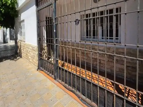 JUAN ROQUE 110 , Piso 0