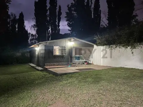 Casa en Venta con 5 cocheras