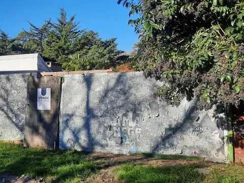 Terreno en Venta 30  mts Fondo