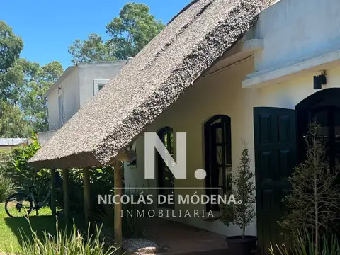 Casa en Alquiler en La Barra, USD 2.500