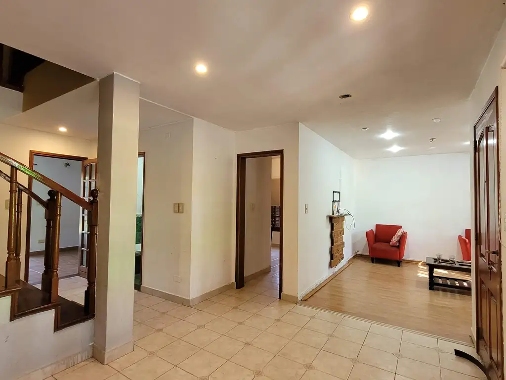 Casa en Venta - 4 dormitorios - USD 139.000