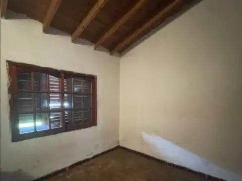 Venta casa 3 ambientes c/ cochera - Jose C Paz