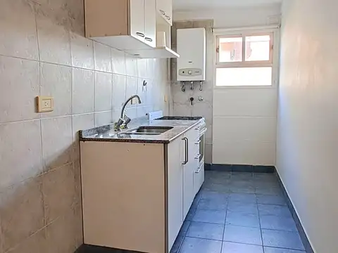 Departamento en Alquiler en Flores, $ 700.000