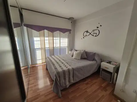 Depto Tipo Casa en Venta 8 años