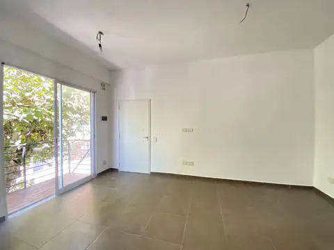 Departamento en Alquiler en Santos Lugares, $ 750.000