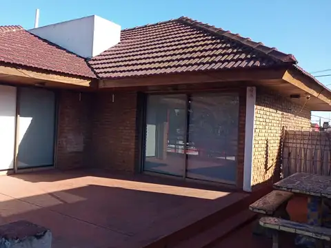 Comoda casa con pileta 