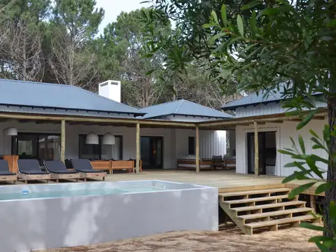 Casa en Alquiler Temporal de 5 dormitorios