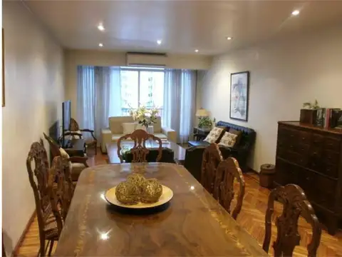 AMPLIO SEMIPISO  4 AMBIENTES CON DEPCIAS DE 139 M2